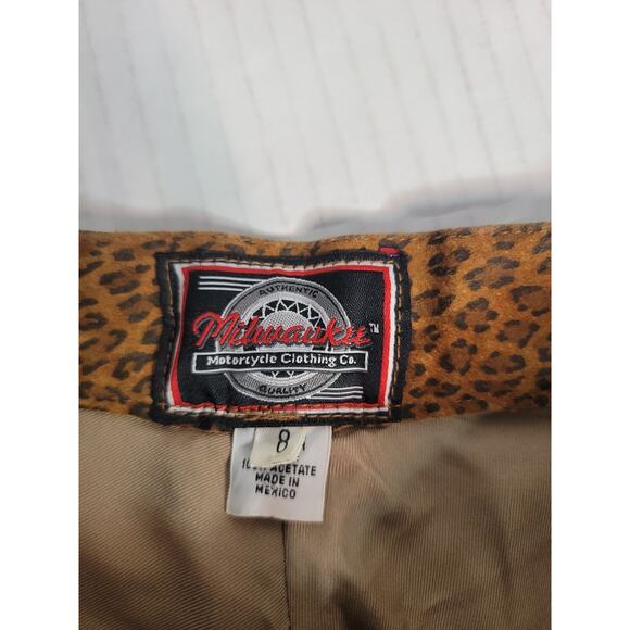 Milwaukee Leopard Print 100% Leather Pants Women Size 8 Straight Leg High Rise - Picture 8 of 12